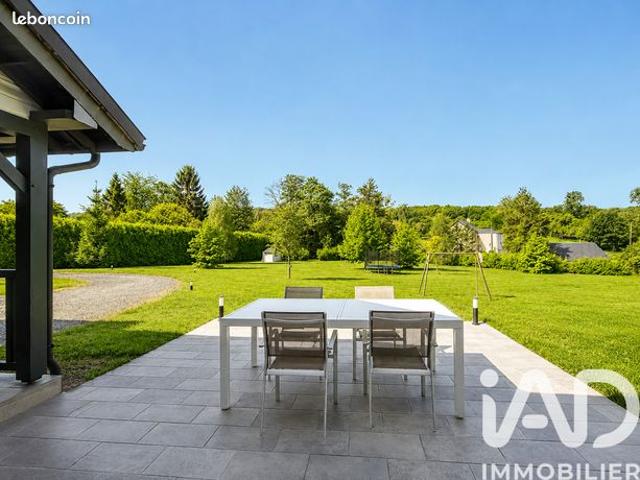 Maison 5 pièces 210 m²