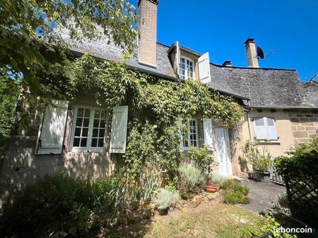 Maison 5 pièces 210 m²