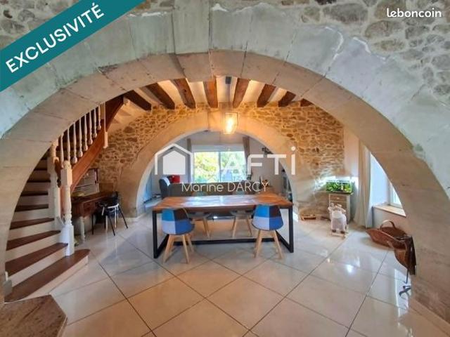 Maison 5 pièces 153 m²