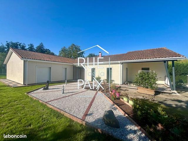 Maison 5 pièces 211 m²