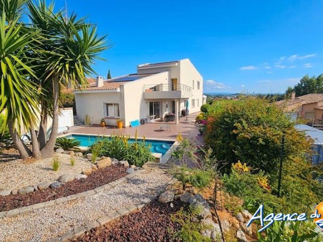 Maison 5 pièces 211 m²