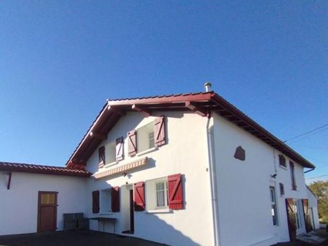 Maison 5 pièces 211 m²