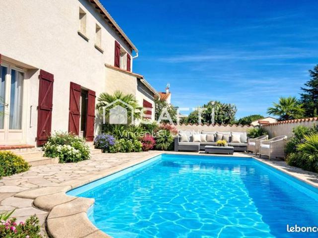 Maison 5 pièces 212 m²