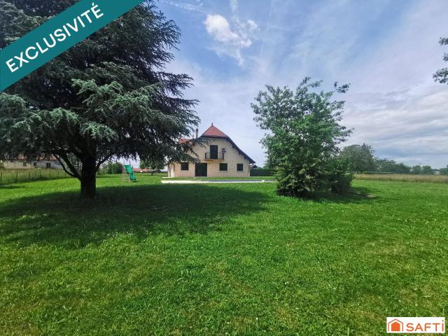 Maison 5 pièces 212 m²