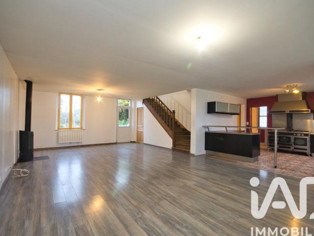 Maison 5 pièces 212 m²