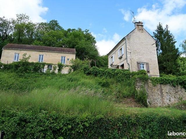 Maison 5 pièces 212 m²