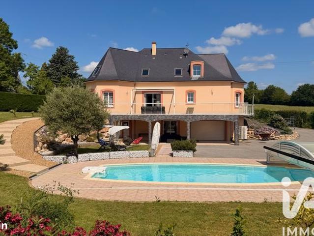 Maison 5 pièces 212 m²