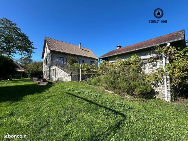 Maison 5 pièces 213 m²