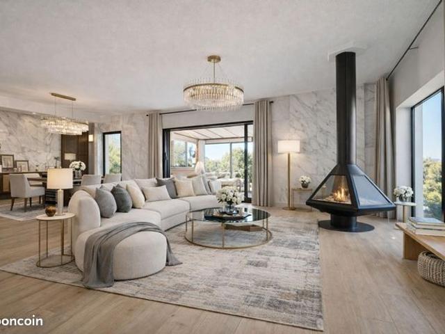 Maison 5 pièces 213 m²
