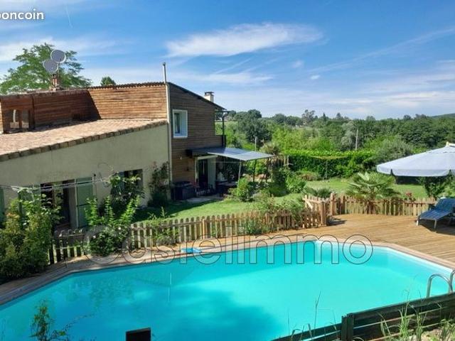 Maison 5 pièces 213 m²