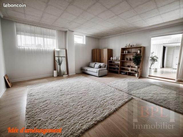 Maison 5 pièces 213 m²