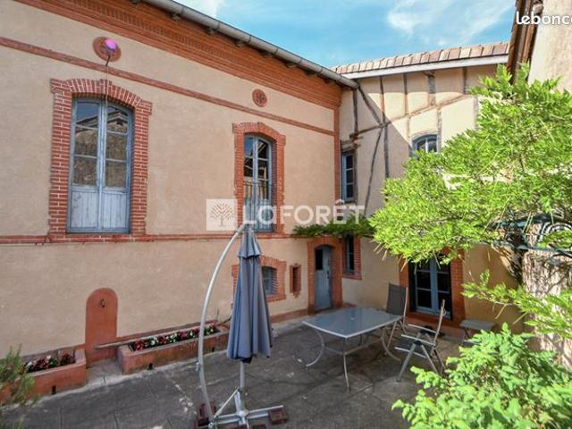 Maison 5 pièces 213 m²