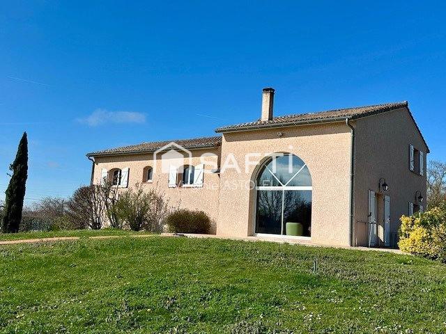 Maison 5 pièces 213 m²