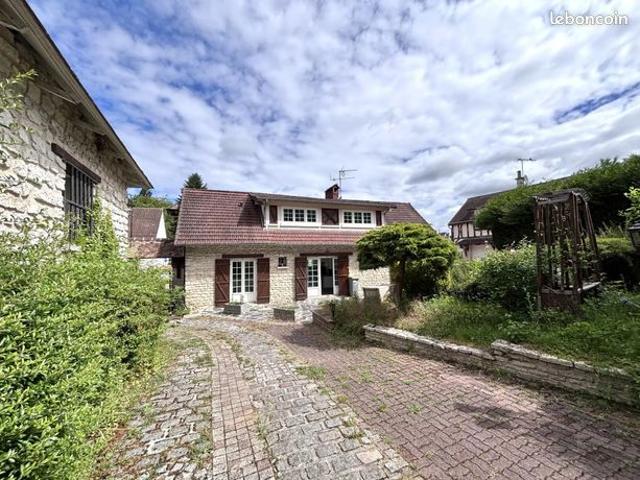 Maison 5 pièces 224 m²