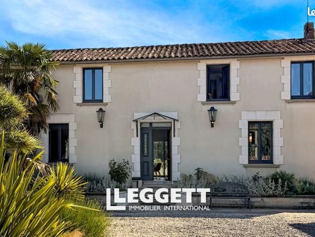 Maison 5 pièces 225 m²
