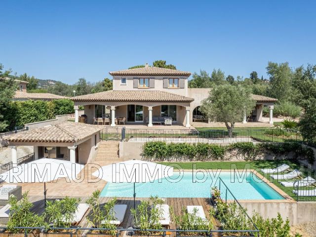 Maison 5 pièces 225 m²