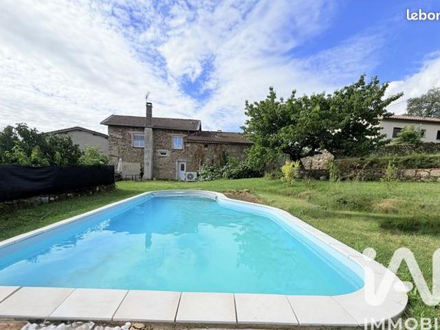Maison 5 pièces 225 m²
