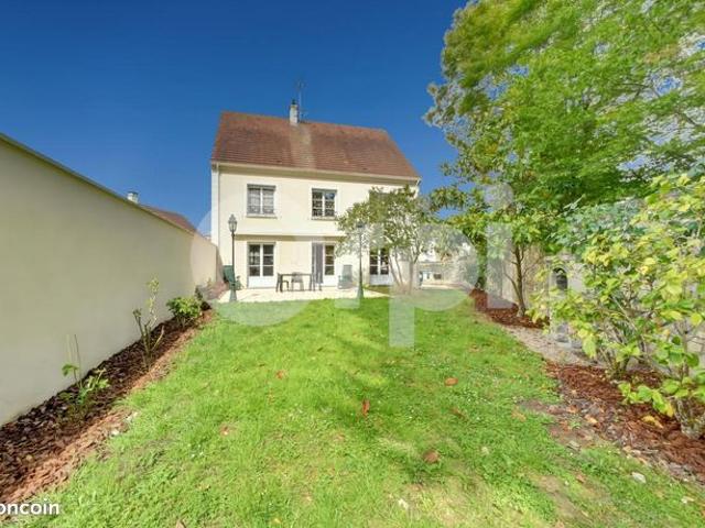 Maison 5 pièces 225 m²