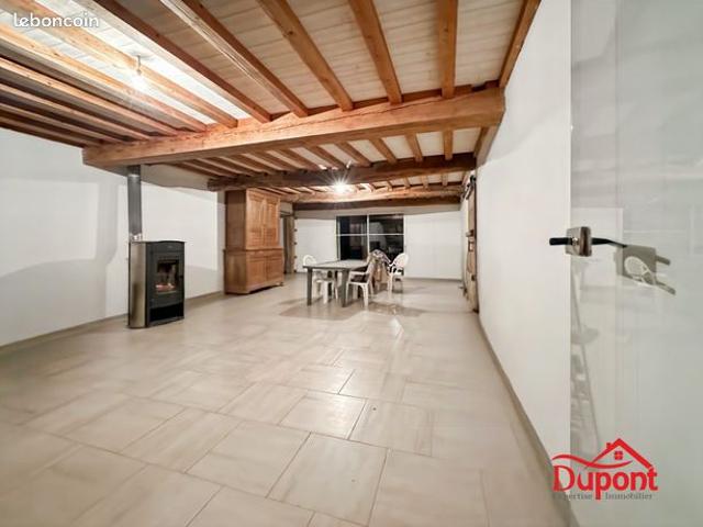 Maison 5 pièces 225 m²
