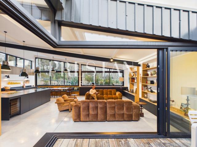 Maison 5 pièces 226 m²