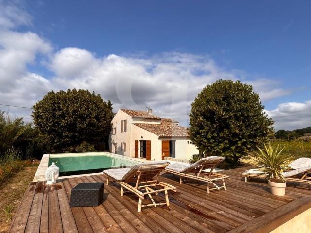 Maison 5 pièces 226 m²