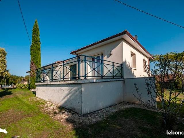 Maison 5 pièces 226 m²