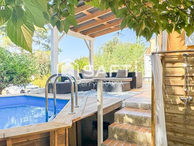 Maison 5 pièces 226 m²