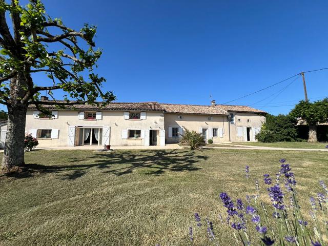 Maison 5 pièces 227 m²