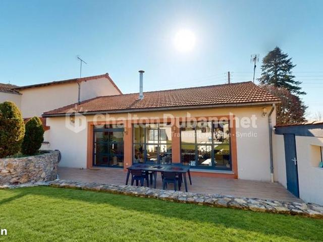 Maison 5 pièces 227 m²