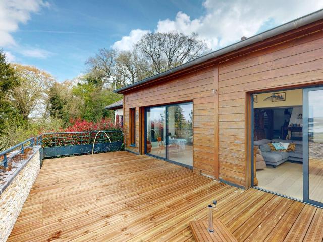 Maison 5 pièces 228 m²