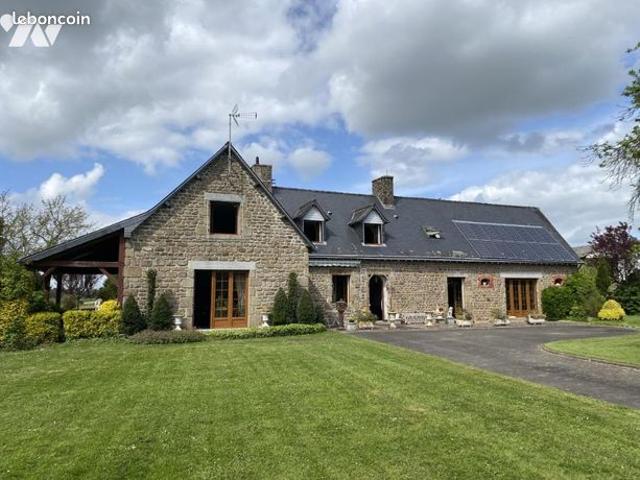 Maison 5 pièces 228 m²