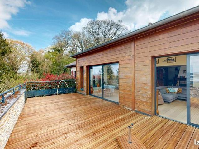 Maison 5 pièces 228 m²