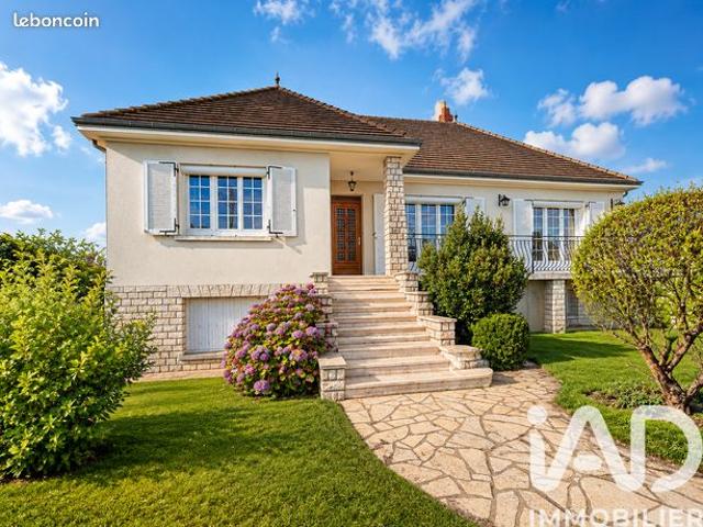 Maison 5 pièces 229 m²