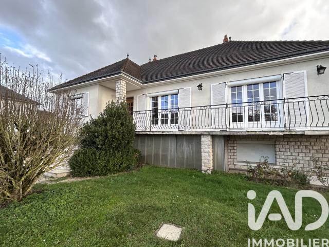Maison 5 pièces 229 m²