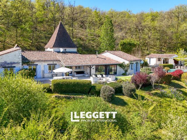 Maison 5 pièces 220 m²
