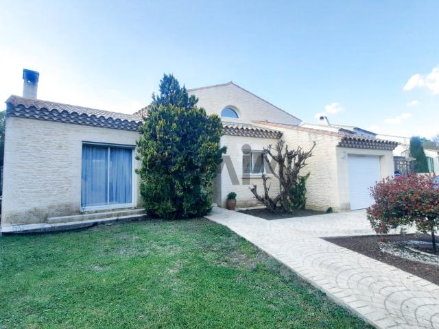 Maison 5 pièces 220 m²