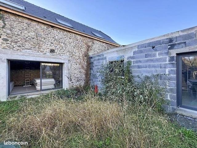 Maison 5 pièces 220 m²