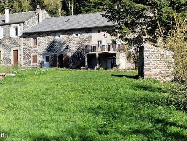 Maison 5 pièces 220 m²