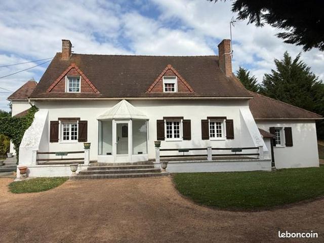 Maison 5 pièces 220 m²