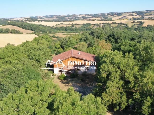 Maison 5 pièces 222 m²