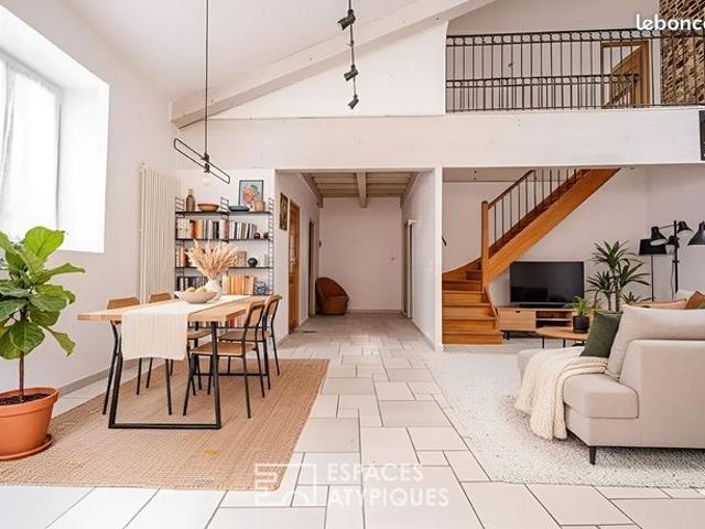 Maison 5 pièces 222 m²