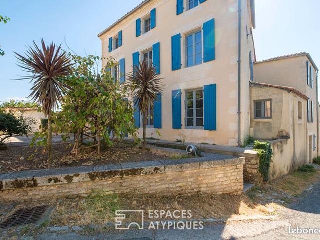 Maison 5 pièces 235 m²