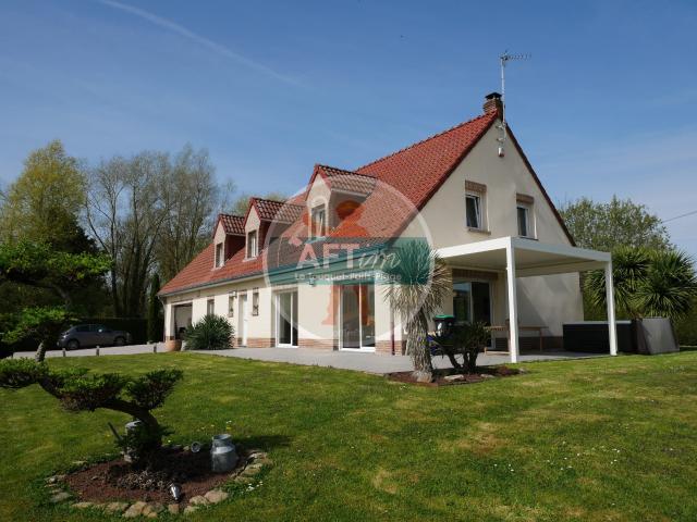 Maison 5 pièces 235 m²