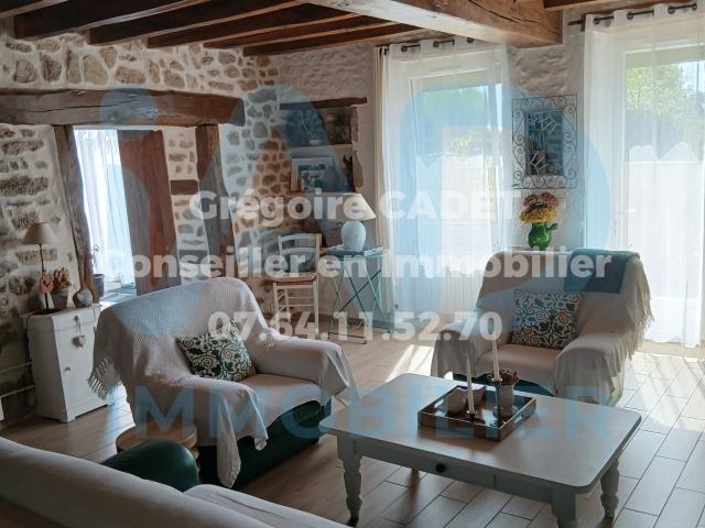 Maison 5 pièces 238 m²