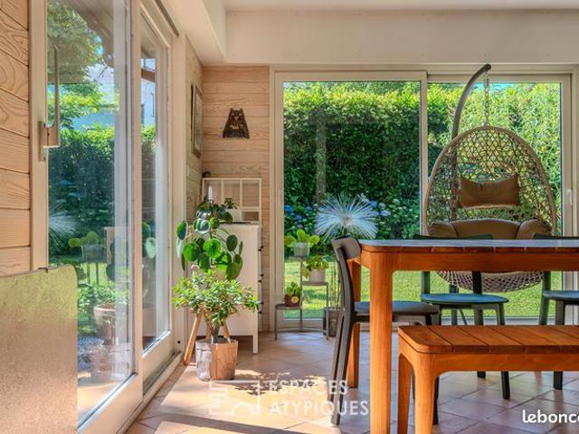 Maison 5 pièces 238 m²