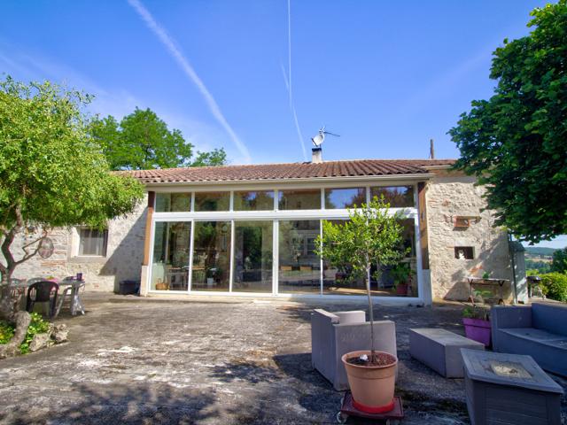 Maison 5 pièces 239 m²