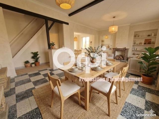Maison 5 pièces 230 m²