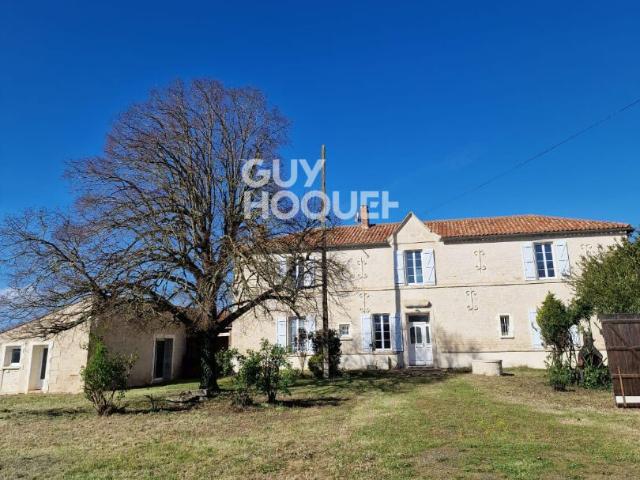 Maison 5 pièces 230 m²