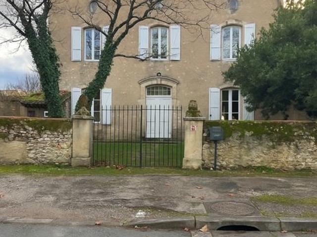 Maison 5 pièces 230 m²
