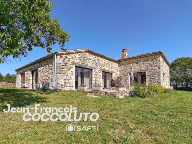 Maison 5 pièces 233 m²